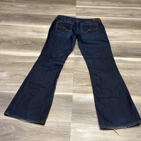 Silver Jeans Women's Deep Indigo Flare Jeans size 32 - Picture 7 of 9